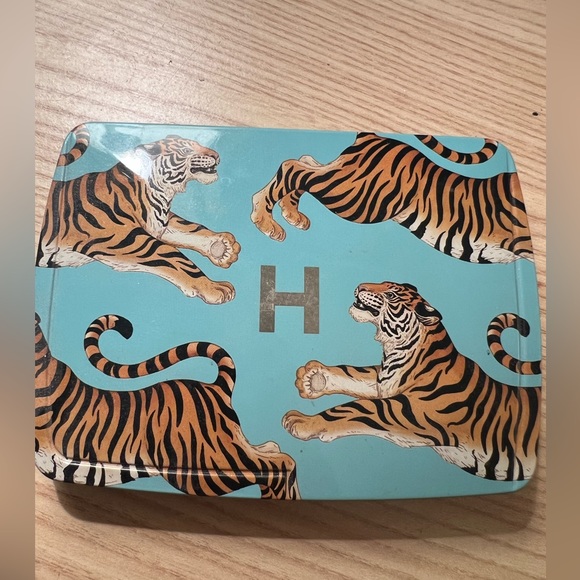 Hourglass Makeup Hourglass Ambient Lighting Edit Unlocked Tiger